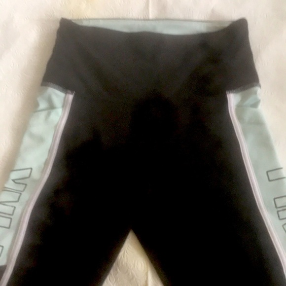 VICTORIA SECRET PINK TRACKSUIT. Cropped Long Sleeve Hoodie & Leggings SET - Picture 10 of 16